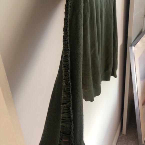 Sweater - Picture 2 of 3